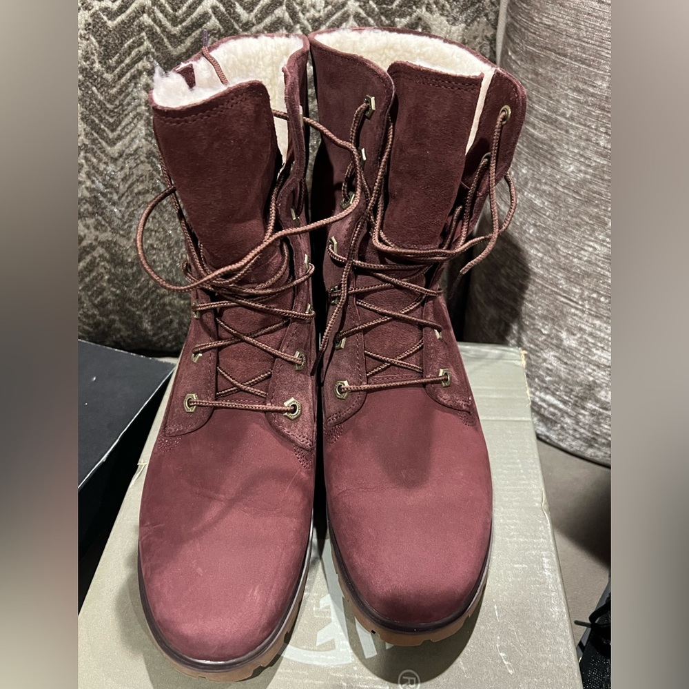 Timberland Women’s Jayne Waterproof Teddy Fleece Fold Down Boot – Burgundy